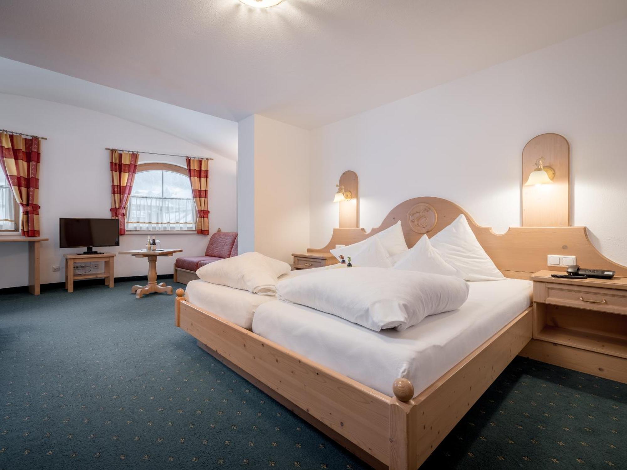Hotel Garni Europa سانكت أنتون ام ارلبرغ المظهر الخارجي الصورة